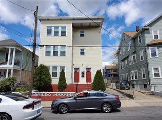 827 Main St #1R, Pawtucket, RI 02860