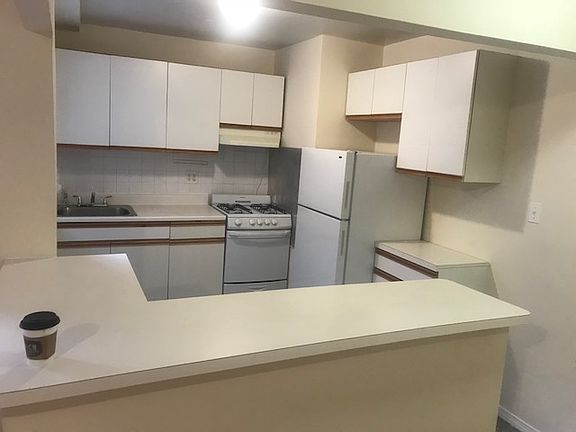 2nd image of 2514 31st Ave APT 2C