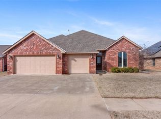 6301 Green Meadow Ln, Oklahoma City, OK 73132