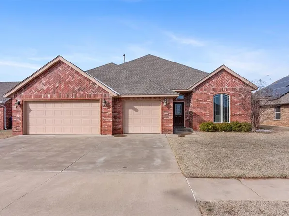 6301 Green Meadow Ln, Oklahoma City, OK 73132