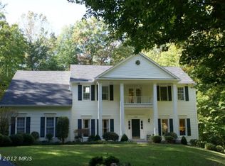 12387 Henderson Rd, Clifton, VA 20124