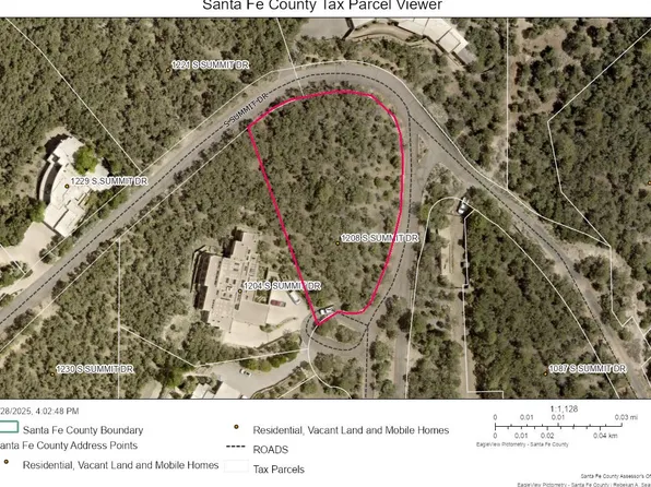 1208 S Summit Dr #6A, Santa Fe, NM 87501