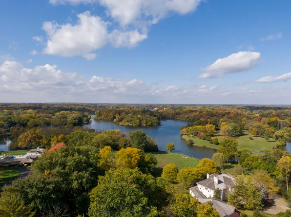 72-78 Dundee Ln, Barrington, IL 60010