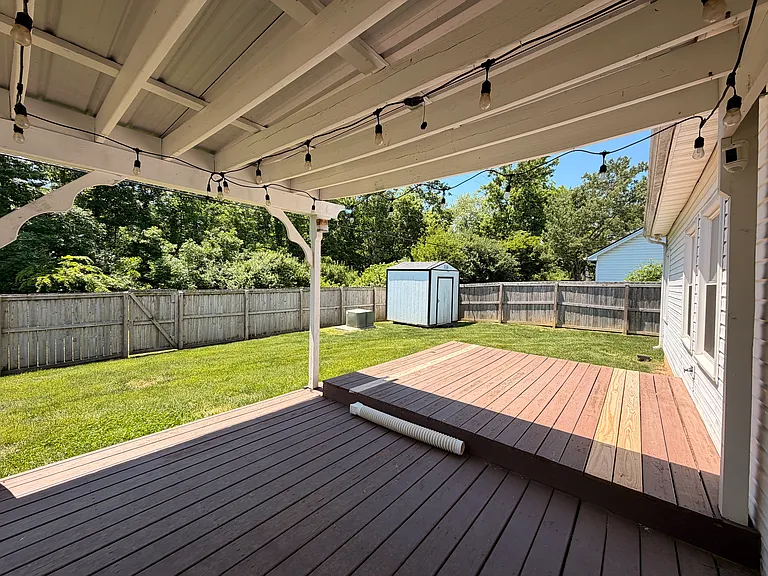 1819 Timber Creek Dr — Photo 28
