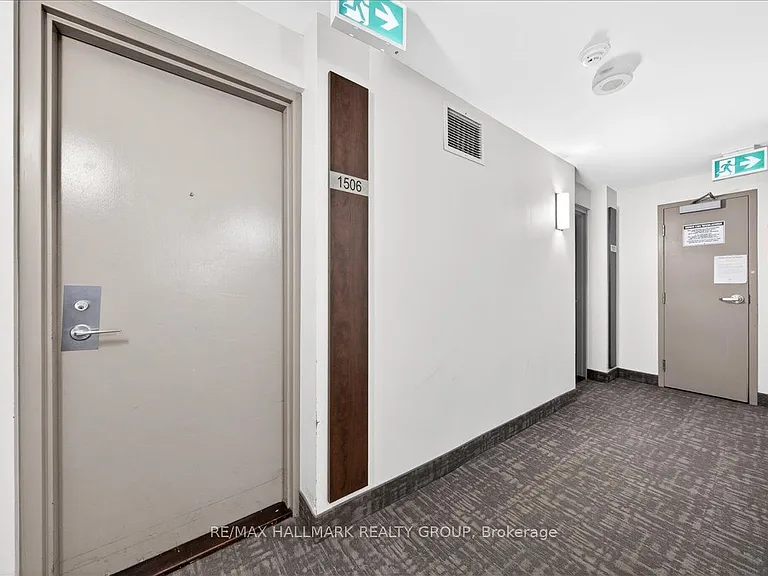 55 Centre Ave #1506 — Photo 31