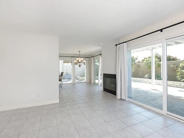 48 Half Moon Bnd — Photo 16