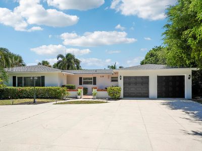 335 Country Club Drive, Tequesta, FL, 33469