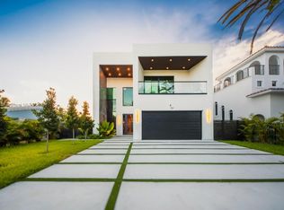 531 NE 10th Ave, Fort Lauderdale, FL 33301