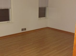 445 Funston Ave, Highwood, IL 60040