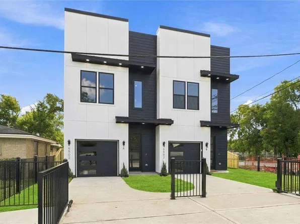 7907 Earhart St #A/b, Houston, TX 77028