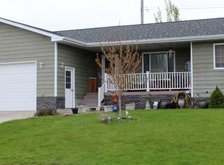 825 Summit St, Belle Fourche, SD 57717