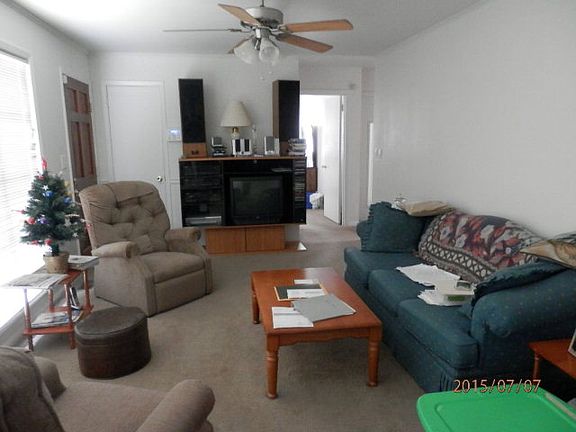 2nd image of 214 Kenmore Dr