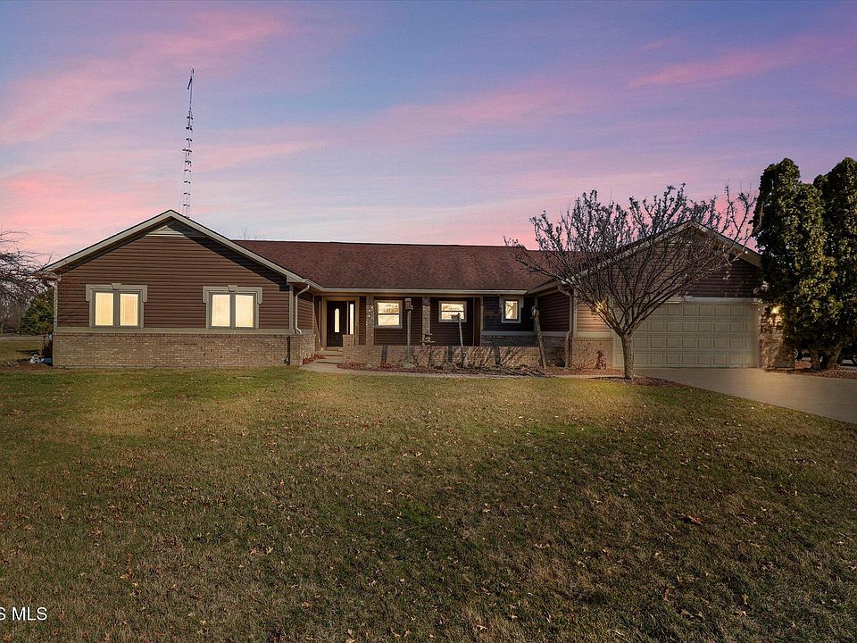 1st image of 24340 Hull Prairie Rd