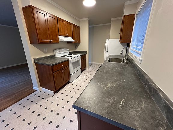 5th image of 3550 Farm Hill Blvd #Az