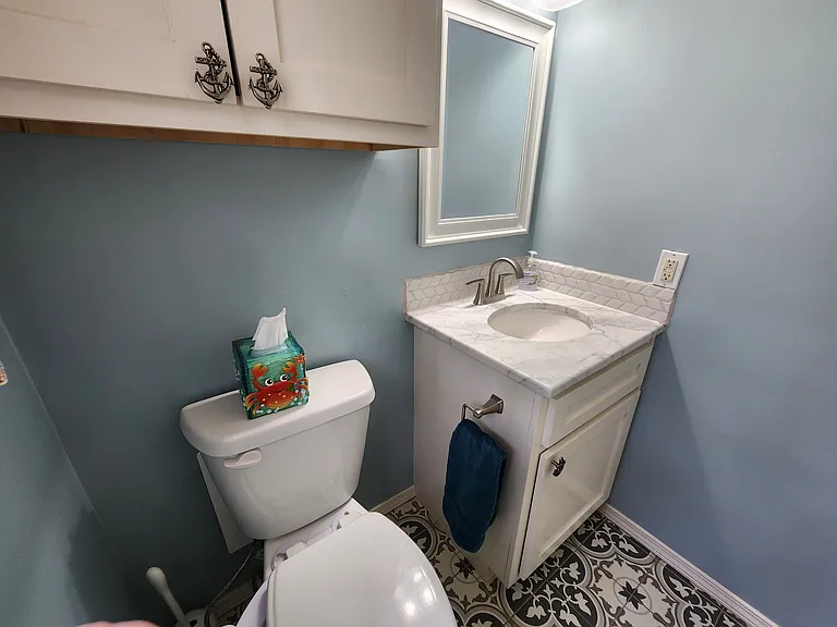 425 E Seneca St — Photo 29