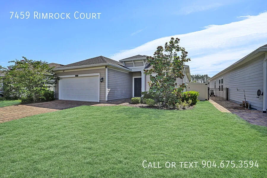 Spacious three-bedroom home in Longleaf available NOW! — Photo 1