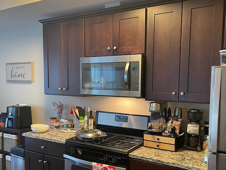21 Main St #202 — Photo 4