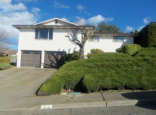 2100 View Ct, The Dalles, OR 97058