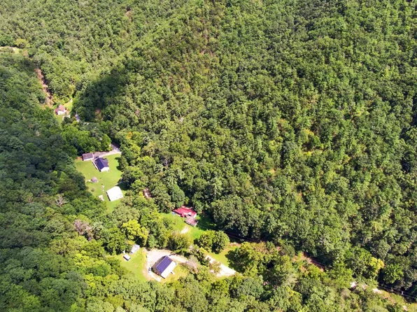6223 Norris Run Rd, Blacksburg, VA 24060