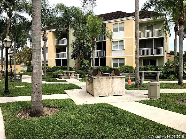 8600 SW 212th St #207 — Photo 14