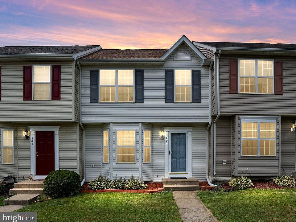 203 Ilona Ct, Stafford, VA 22554 Zillow