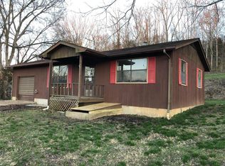 325 Keysville St, Steelville, MO 65565
