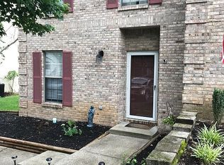 320 Houston Creek Dr, Paris, KY 40361
