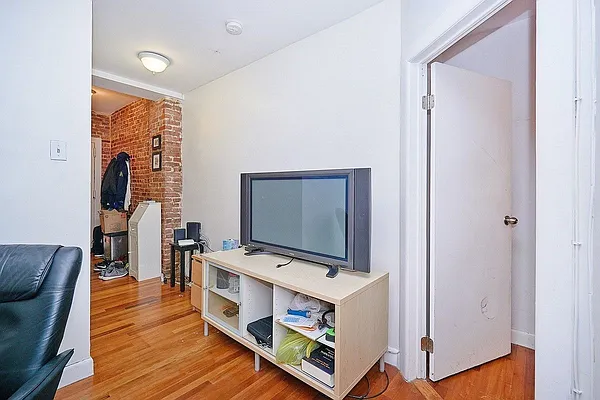 Rented by Keller Williams NYC | media 3