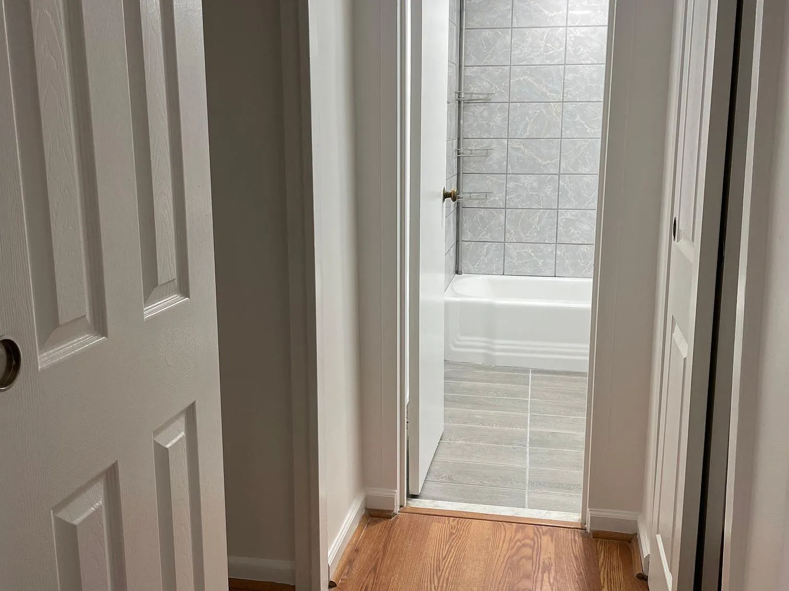 Studio, 470 sqft, $1,825 — Photo 3