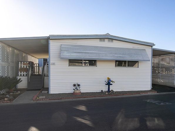221 W Herndon Ave SPACE 184, Pinedale, CA 93650