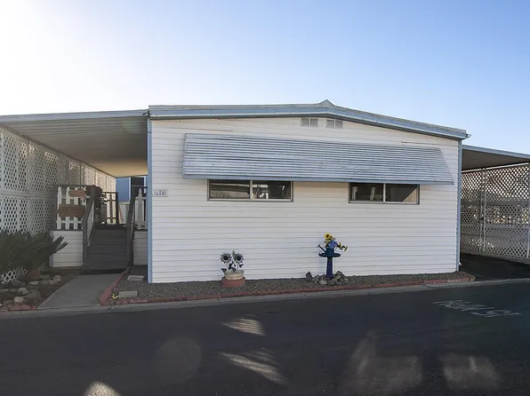 221 W Herndon Ave Space 184, Pinedale, CA 93650