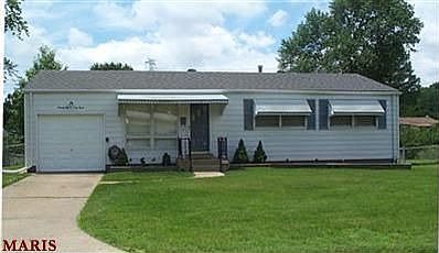 1st image of 9843 Calumet Dr