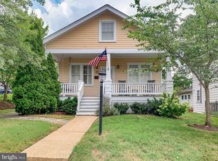 27 W Wyatt Ave, Alexandria, VA 22301