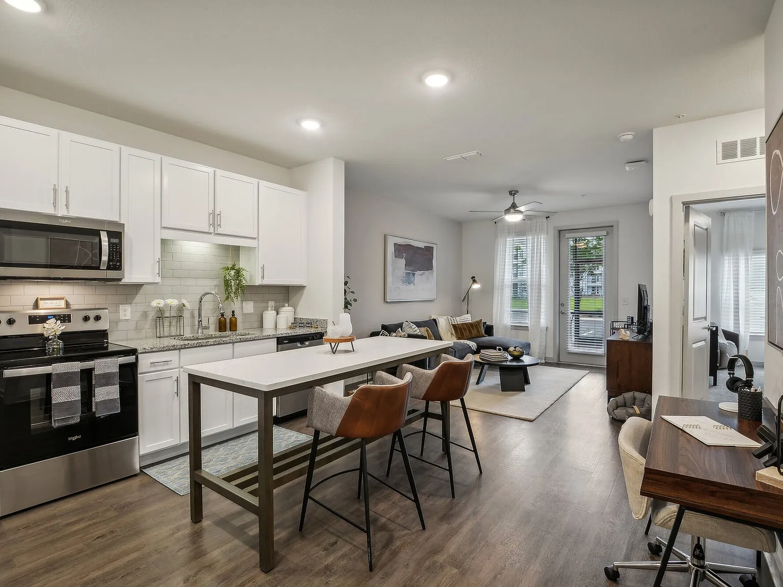 Novo Westlake — Photo 1