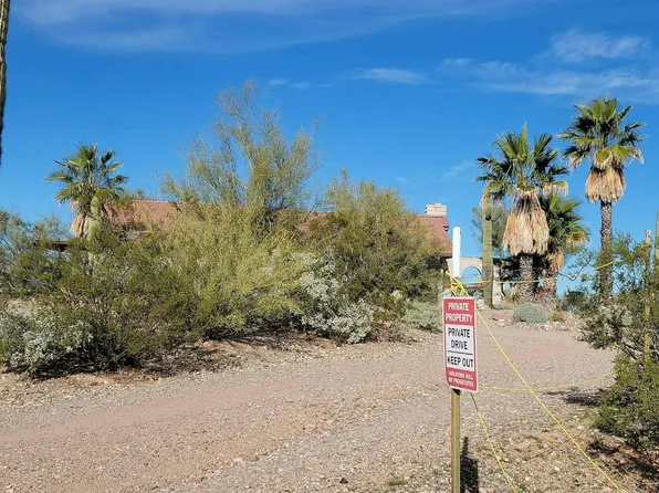 42425 N 100th Ave, Morristown, AZ 85342