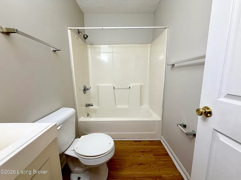 815 Louis Coleman Jr Dr — Photo 6