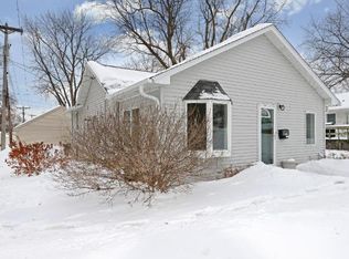 608 Minnetonka Mills Rd, Hopkins, MN 55343