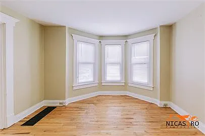 363 E 12th Ave — Photo 15