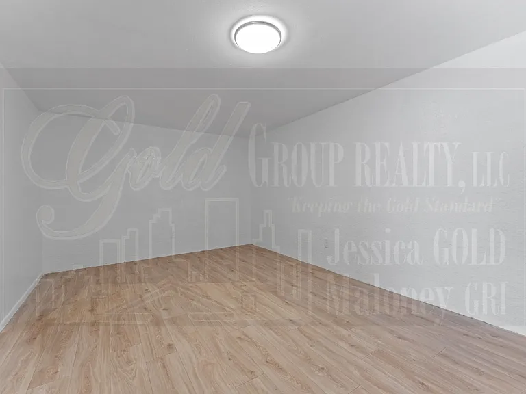 3712 Windsor Ave — Photo 11