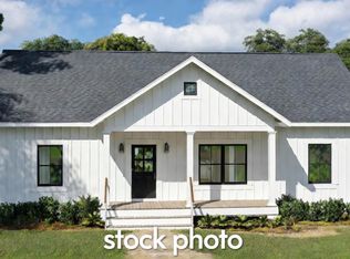 1902 Medfield Dr, Camden, SC 29020