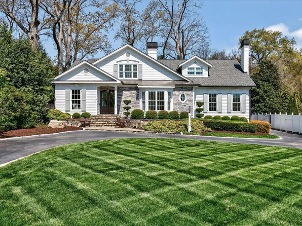 414 Yarmouth Rd, Raleigh, NC 27608