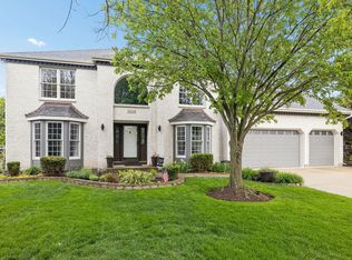 2624 Wendy Dr, Naperville, IL 60565