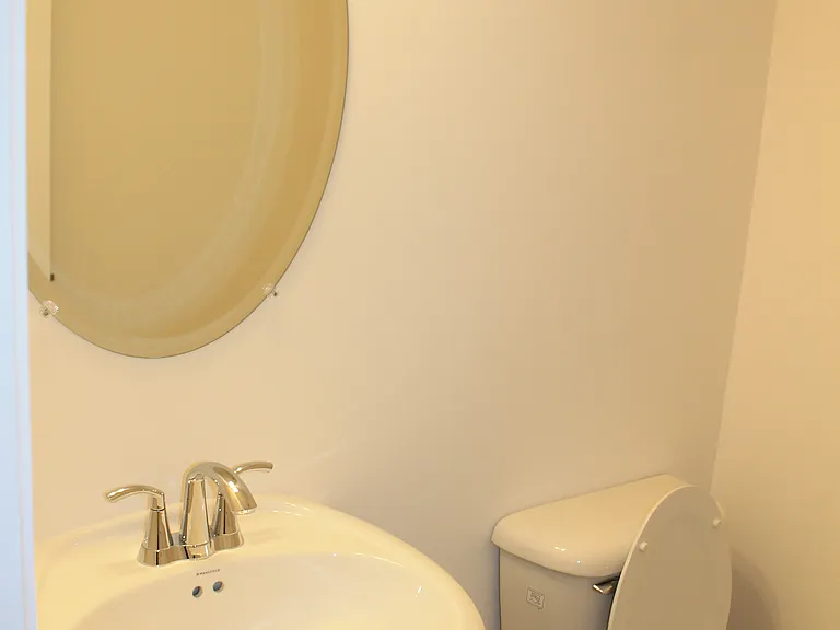 5711 Cloverwood Dr — Photo 10
