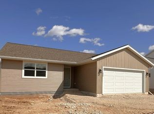 1035 McNish Ct, Sheboygan Falls, WI 53085