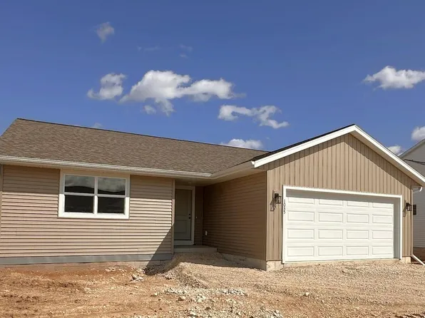 1035 McNish COURT, Sheboygan Falls, WI 53085