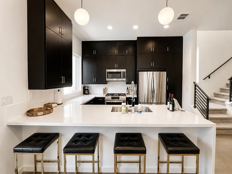 2693 1/2 Paragon Loop — Photo 10