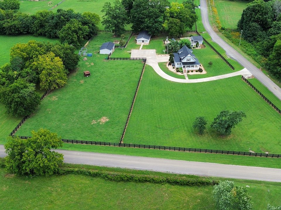 2nd image of 4597 Broiles Rd