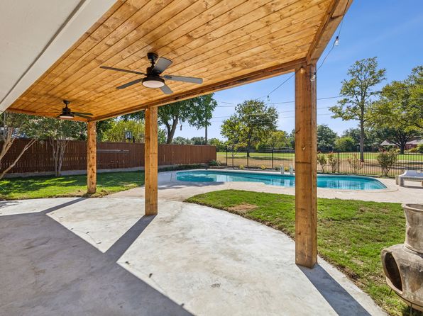 2435 Canyon Creek Dr, Richardson, TX 75080