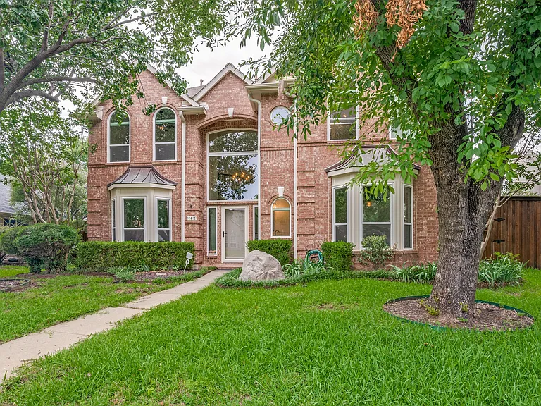10616 Birmingham Dr — Photo 1