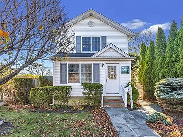 150 Bayview Ave, Port Washington, NY 11050